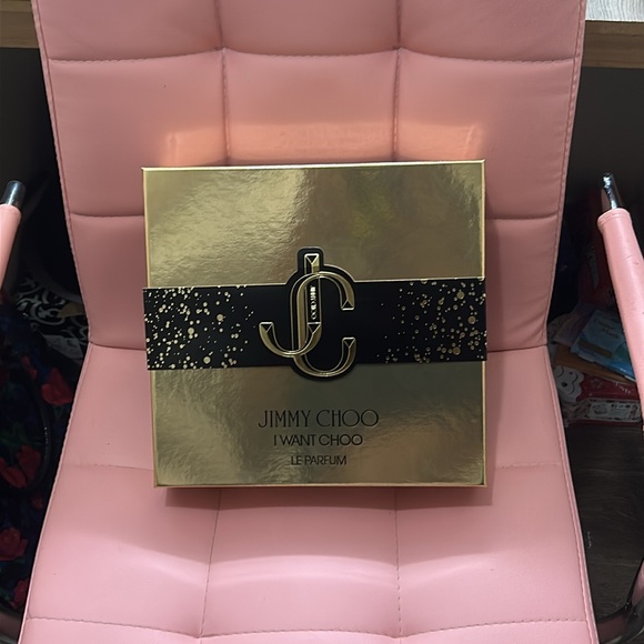 Jimmy Choo Box - Picture 2 of 4